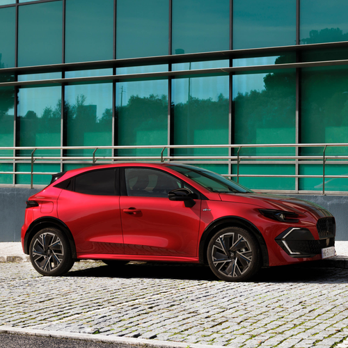 2026 Renault Clio E-Tech Esprit Alpine Absolute Red Side View