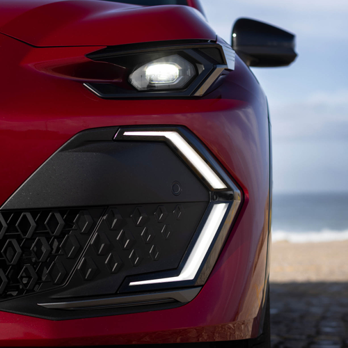2026 Renault Clio E-Tech Esprit Alpine Absolute Red Exterior