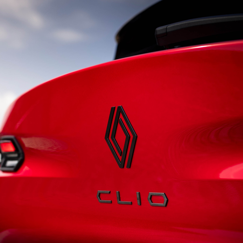 2026 Renault Clio E-Tech Esprit Alpine Absolute Red Exterior