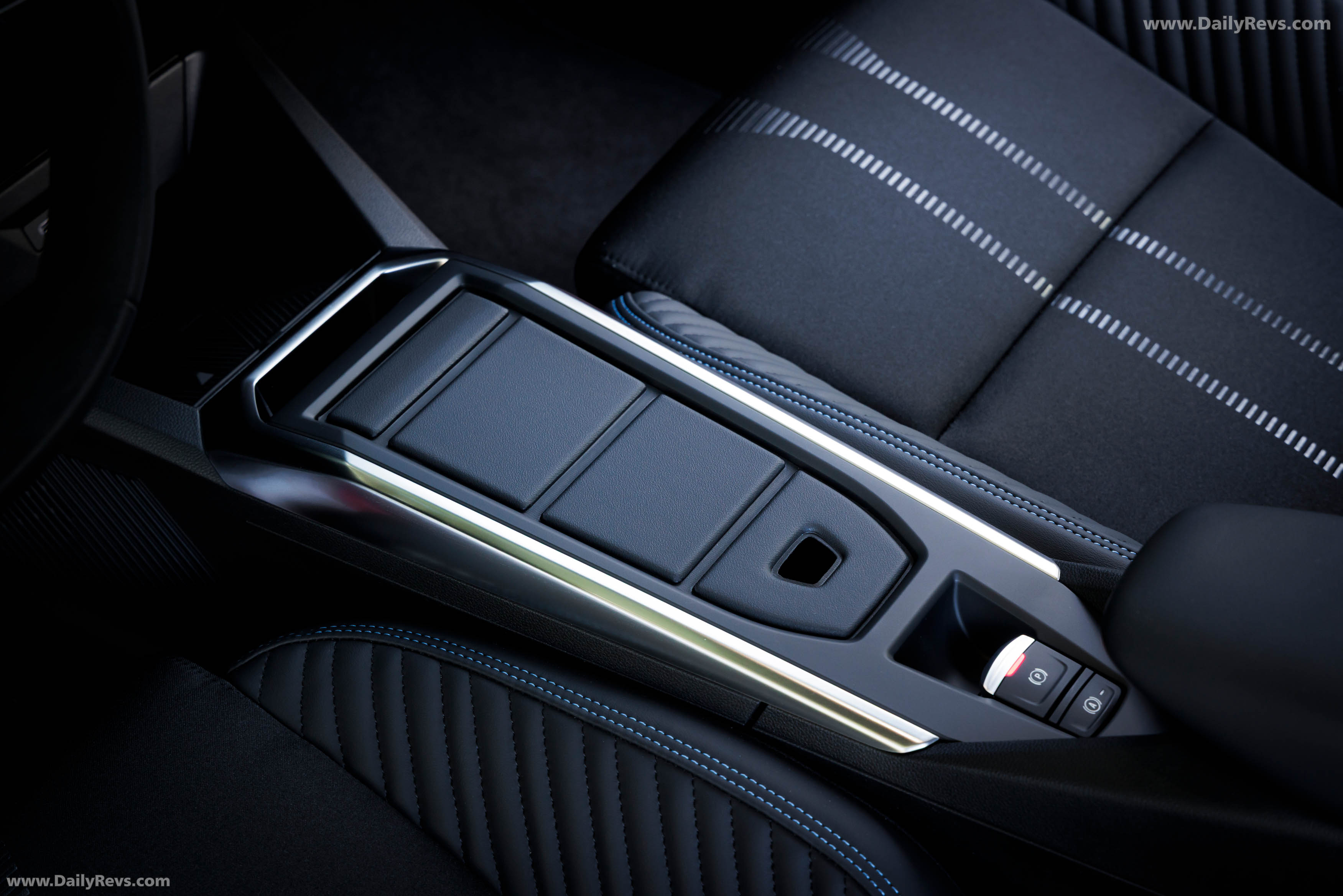 2026 Renault Clio E-Tech Esprit Alpine Absolute Red Interior