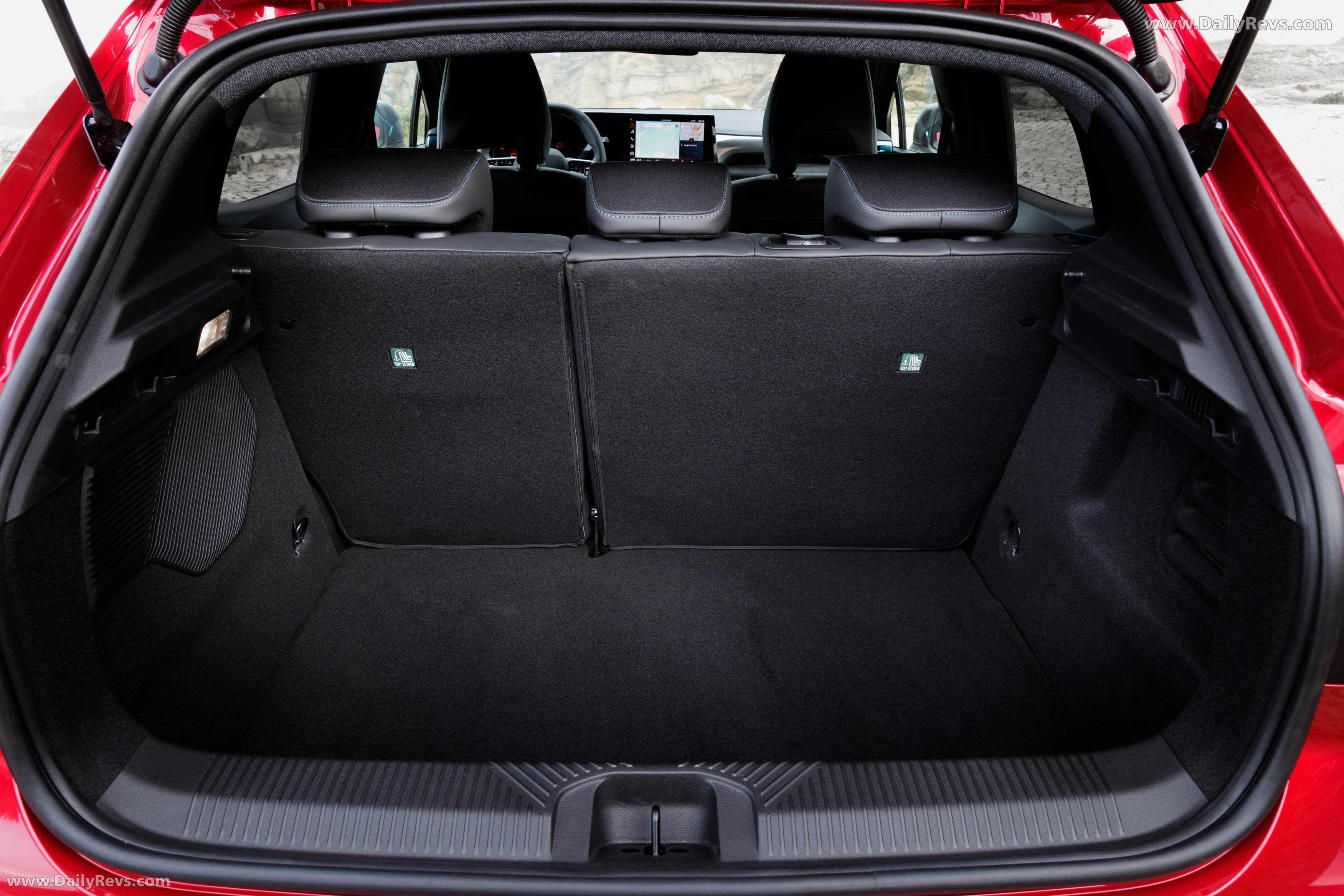 2026 Renault Clio E-Tech Esprit Alpine Absolute Red Interior
