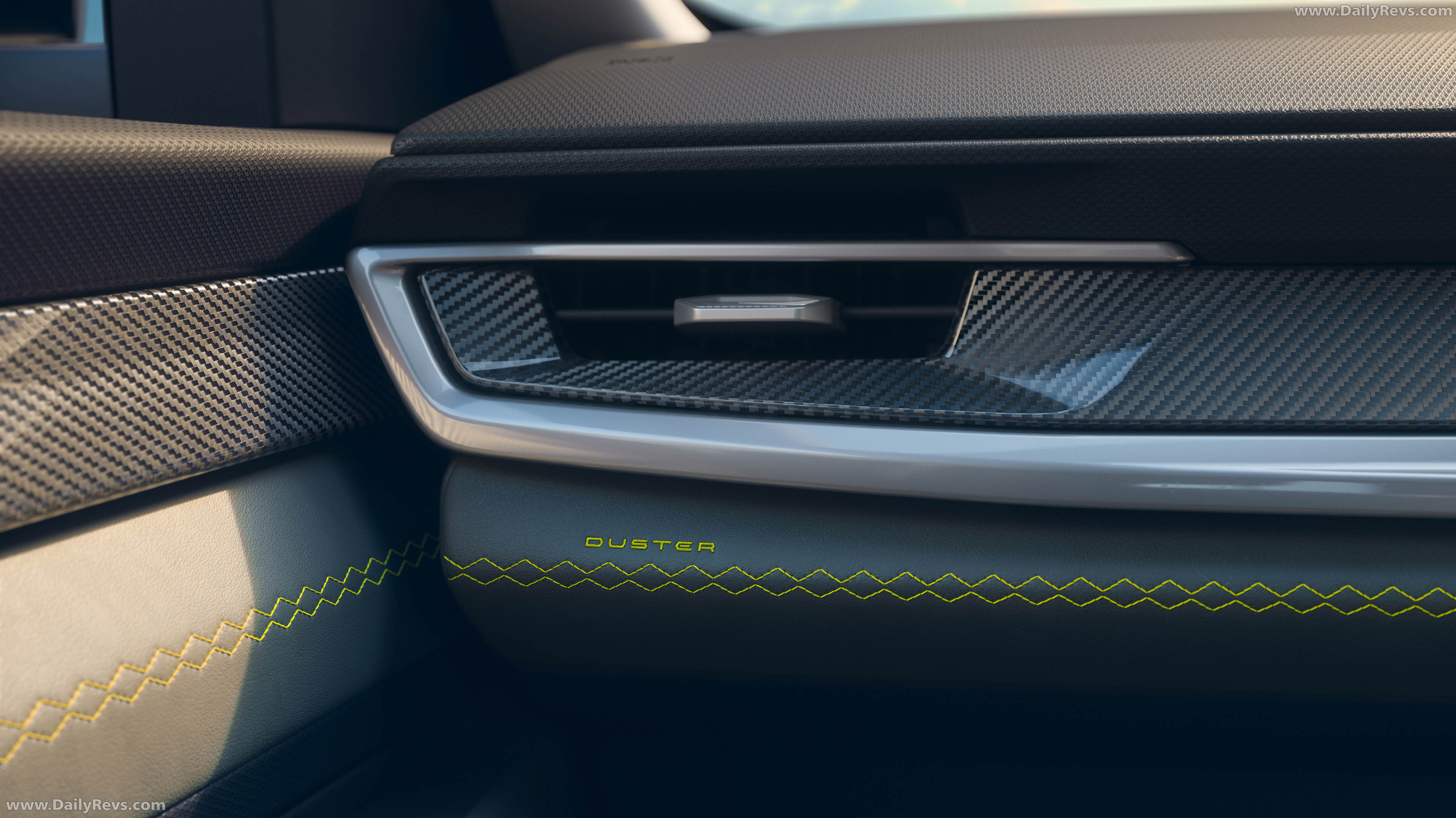 2026 Renault Duster Interior
