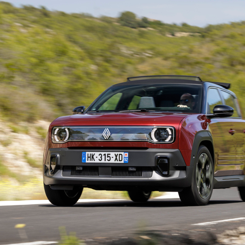 2026 Renault 4 E-Tech Plein Sud Techno Front View