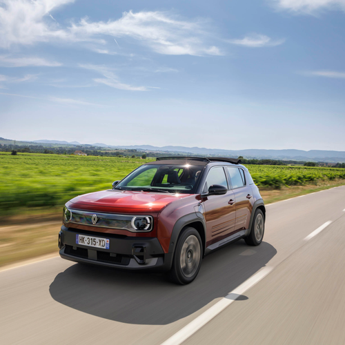 2026 Renault 4 E-Tech Plein Sud Techno Front View