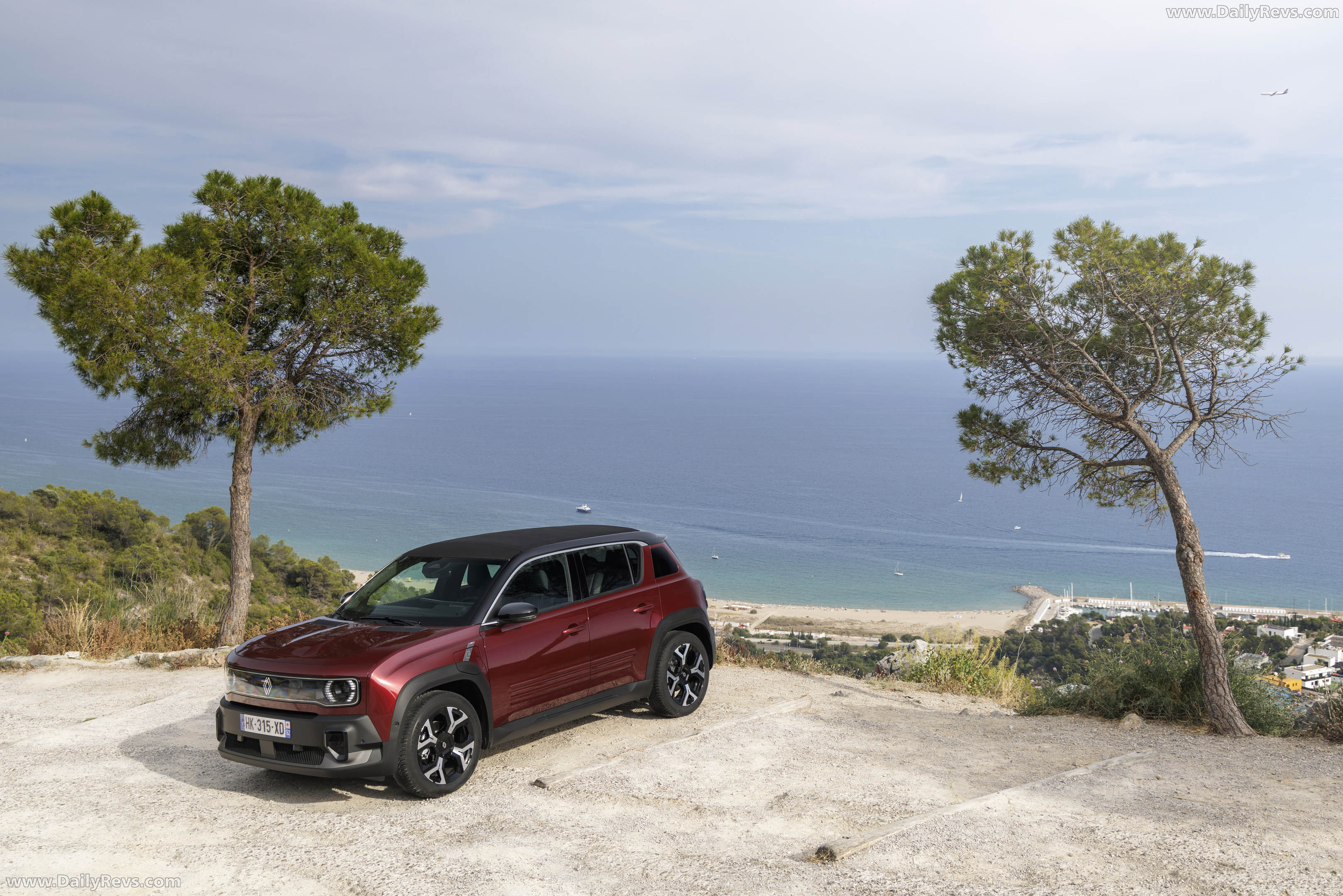 2026 Renault 4 E-Tech Plein Sud Techno Top View