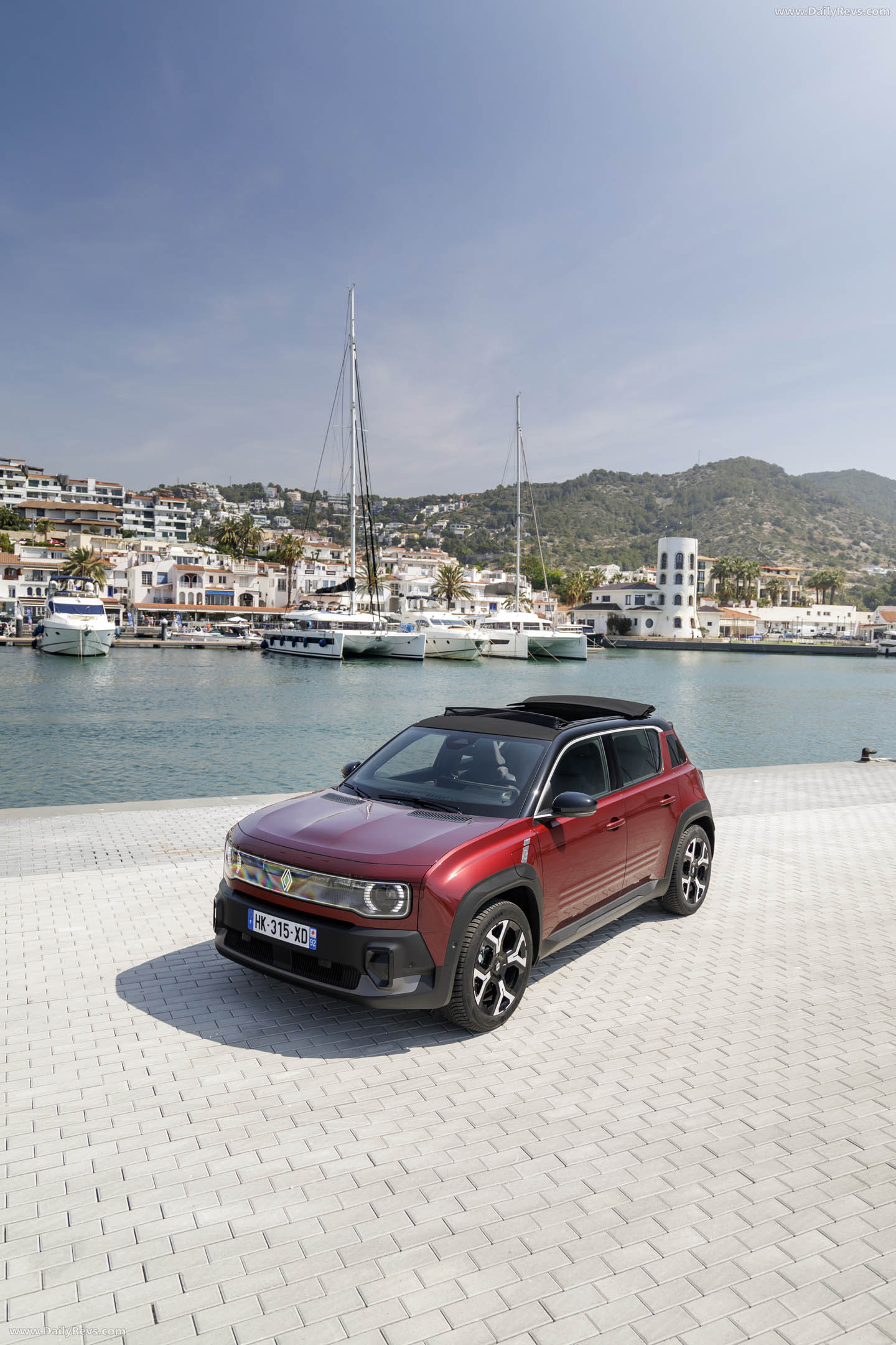 2026 Renault 4 E-Tech Plein Sud Techno Top View