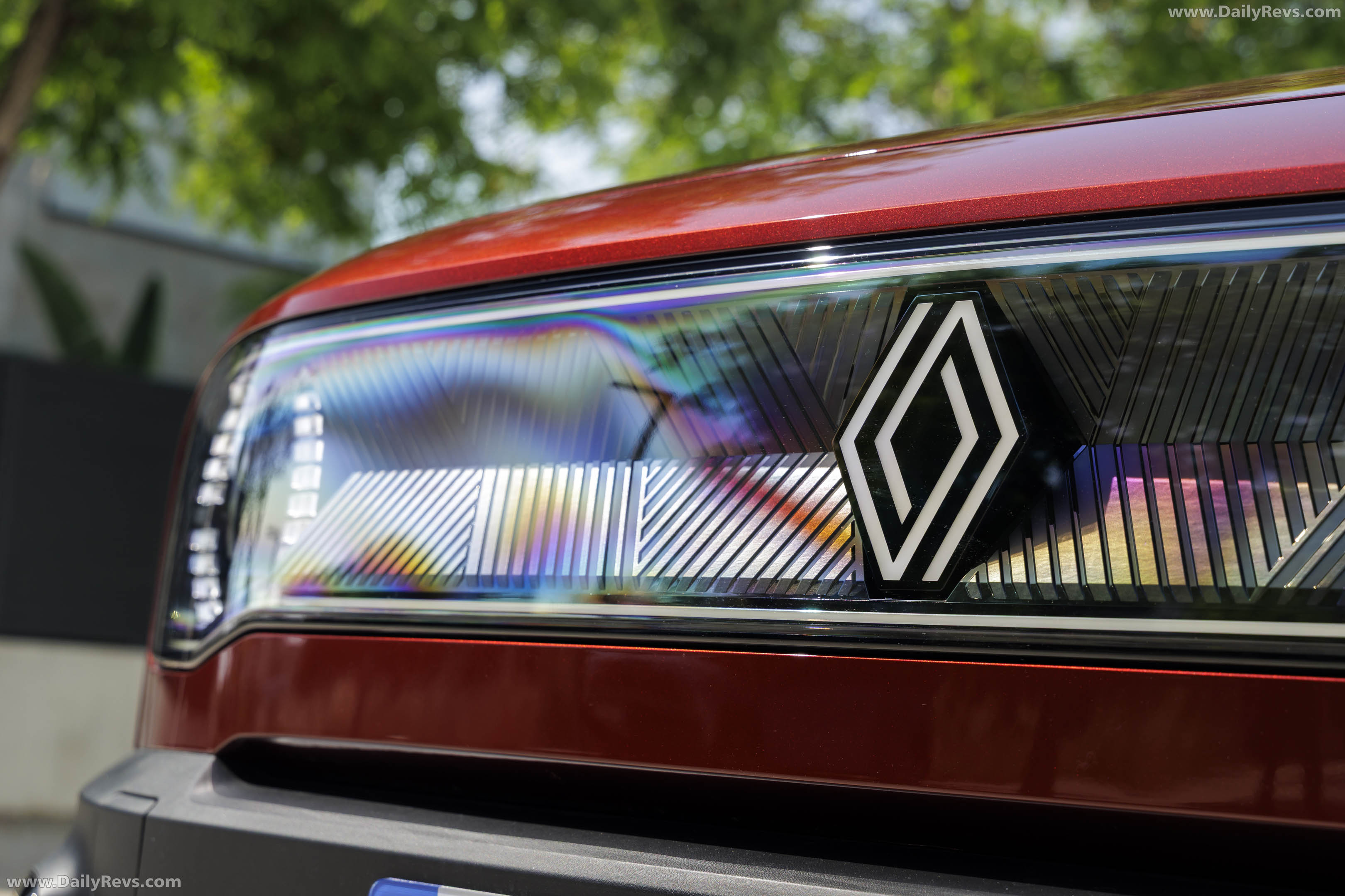 2026 Renault 4 E-Tech Plein Sud Techno Exterior
