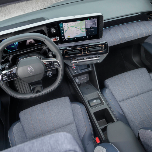 2026 Renault 4 E-Tech Plein Sud Techno Interior