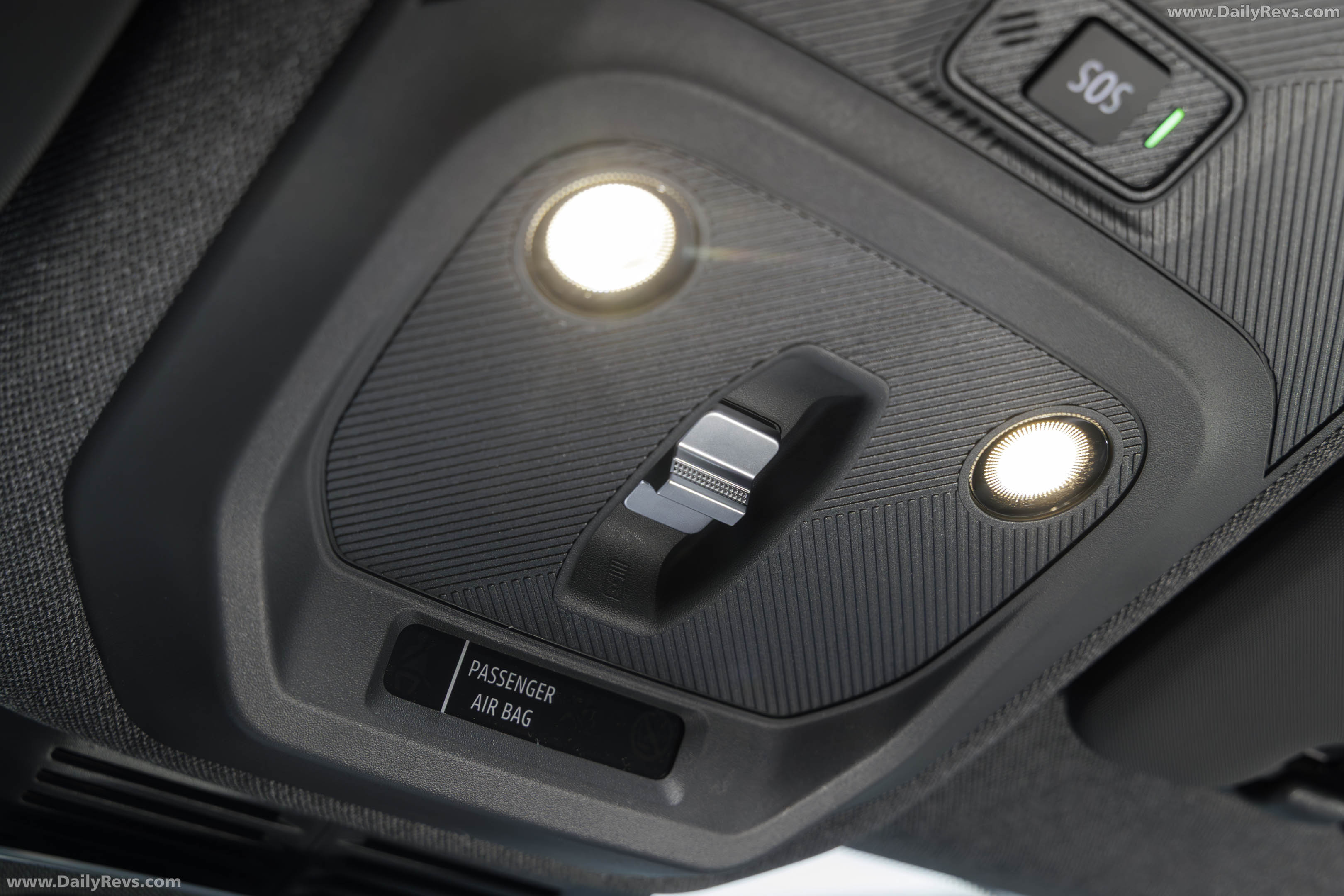 2026 Renault 4 E-Tech Plein Sud Techno Interior