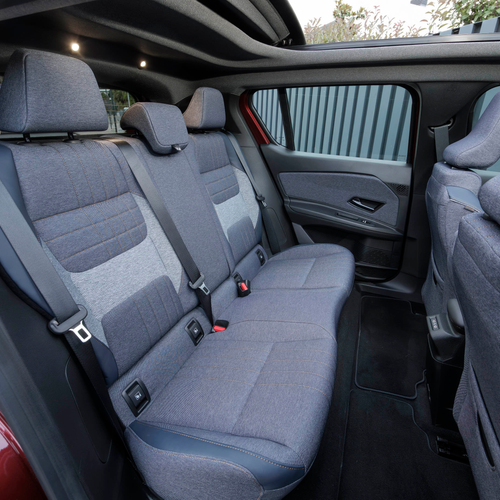 2026 Renault 4 E-Tech Plein Sud Techno Interior