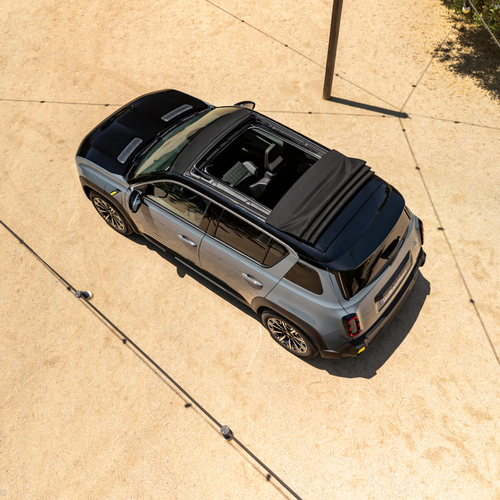 2026 Renault 4 E-Tech Plein Sud Iconic Top View
