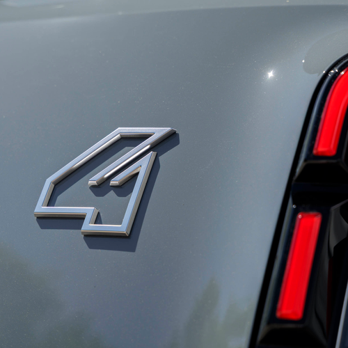 2026 Renault 4 E-Tech Plein Sud Iconic Exterior