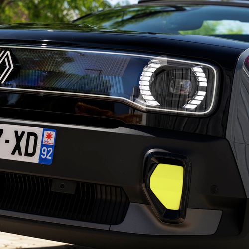2026 Renault 4 E-Tech Plein Sud Iconic Exterior
