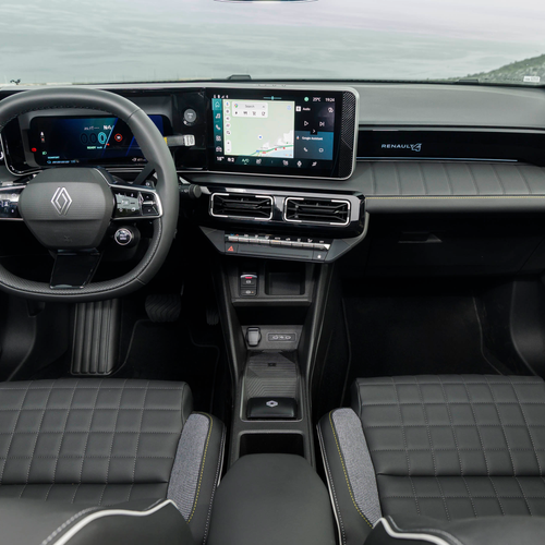 2026 Renault 4 E-Tech Plein Sud Iconic Interior
