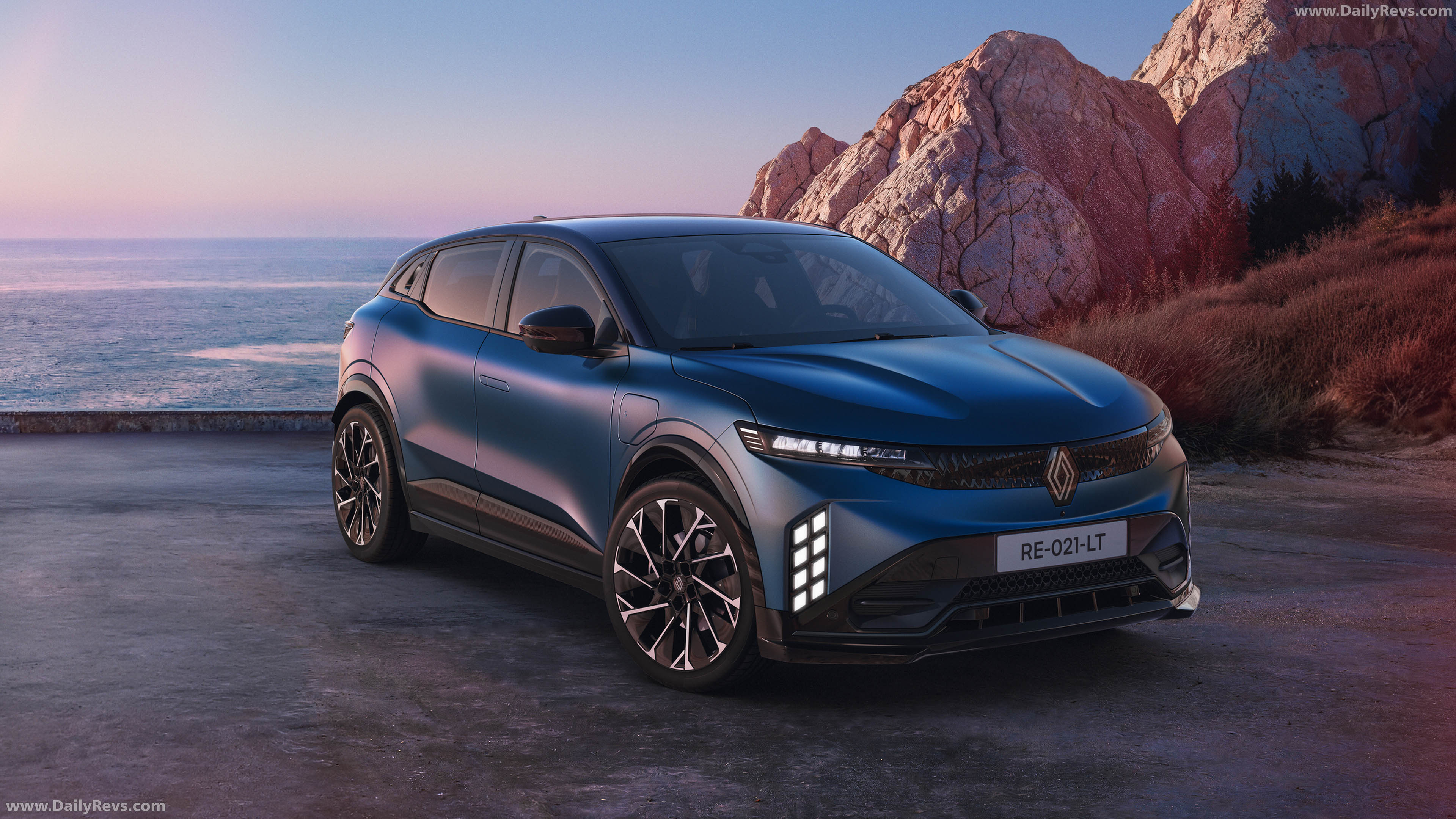 2027 Renault Megane E-Tech Front View