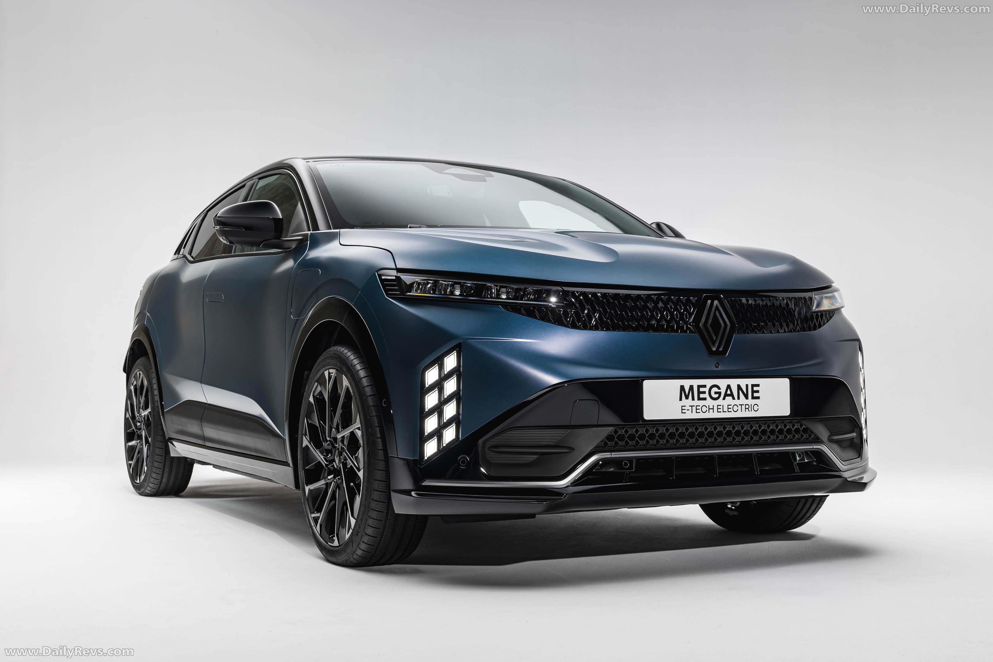 2027 Renault Megane E-Tech Front View