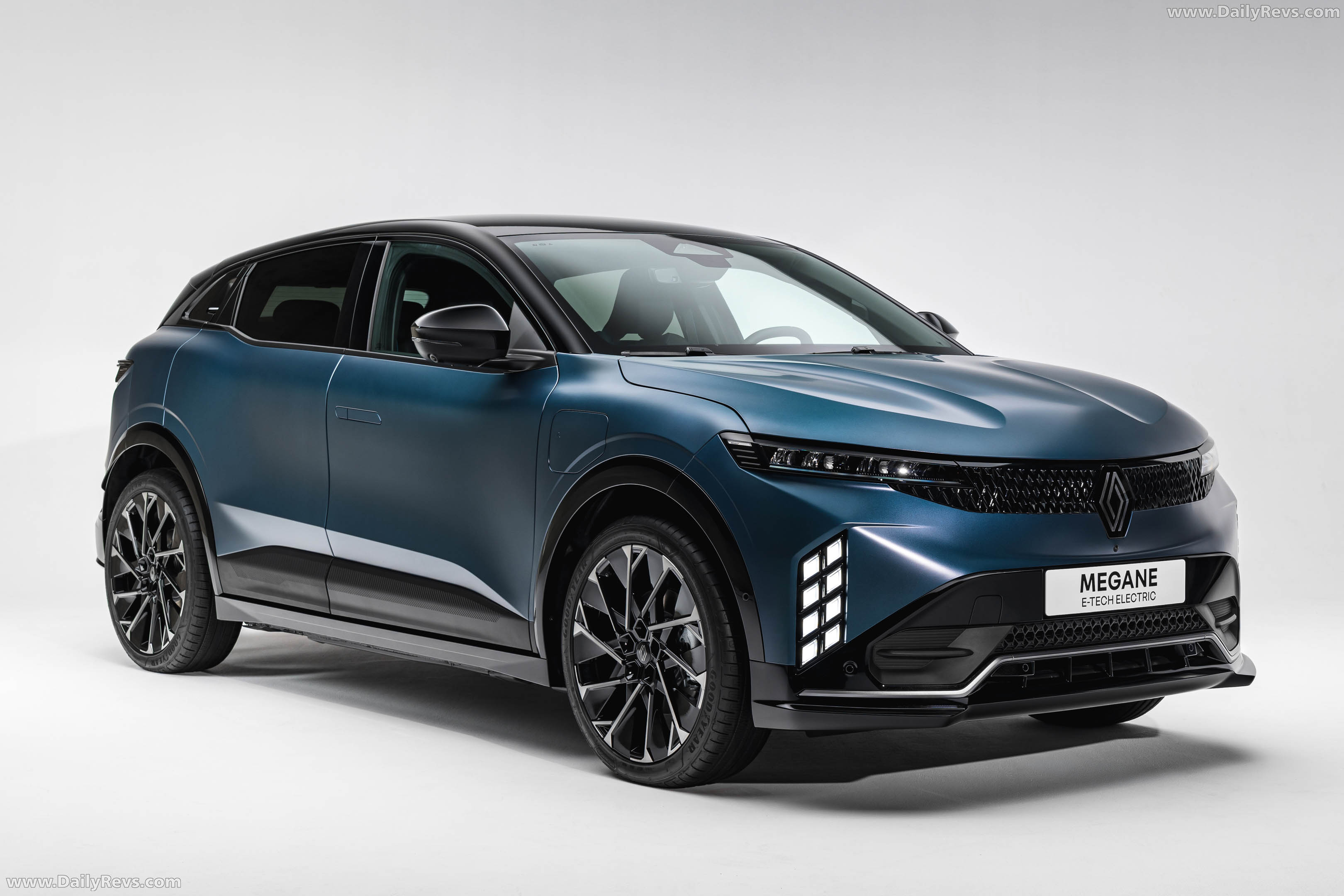 2027 Renault Megane E-Tech Front View