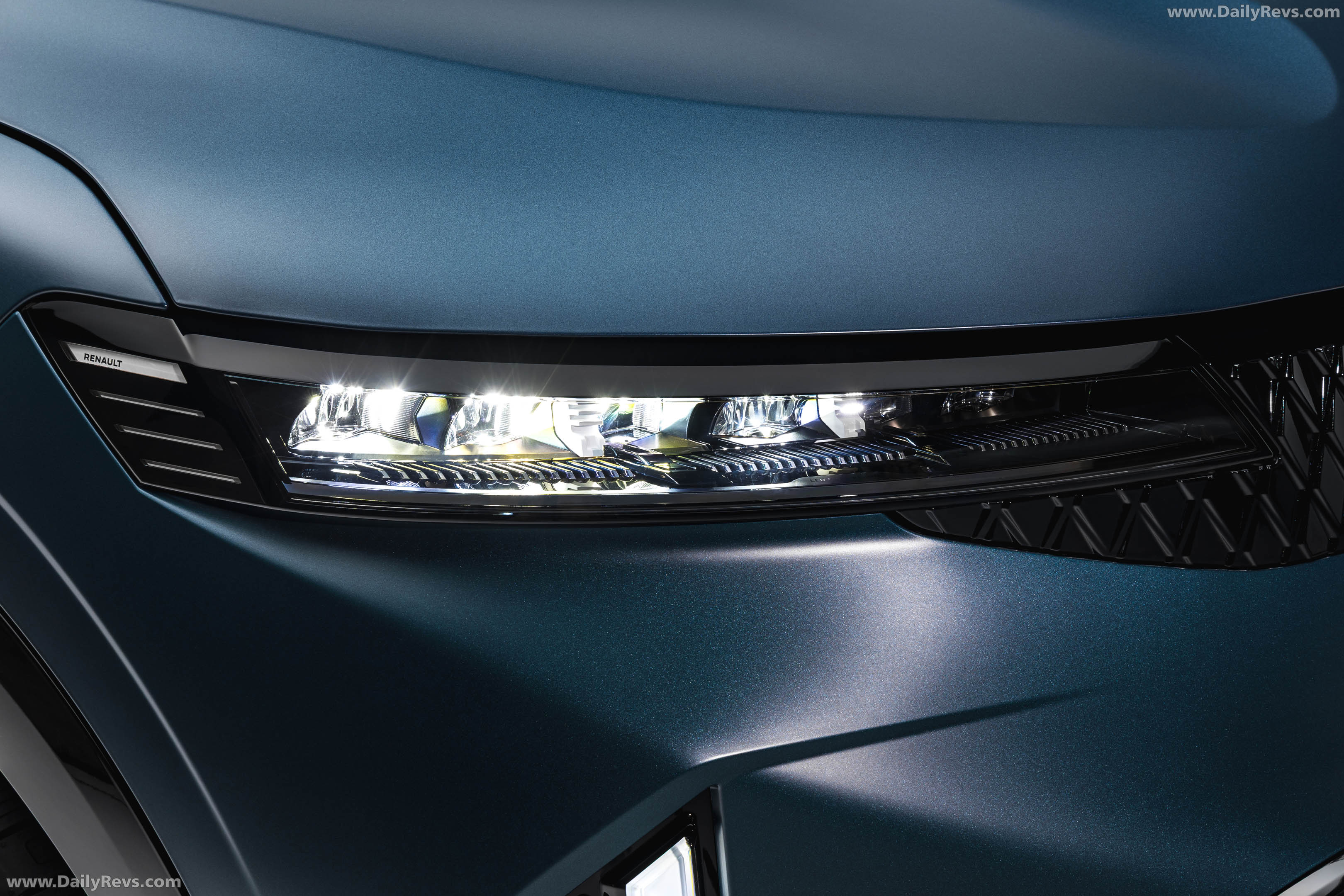 2027 Renault Megane E-Tech Exterior