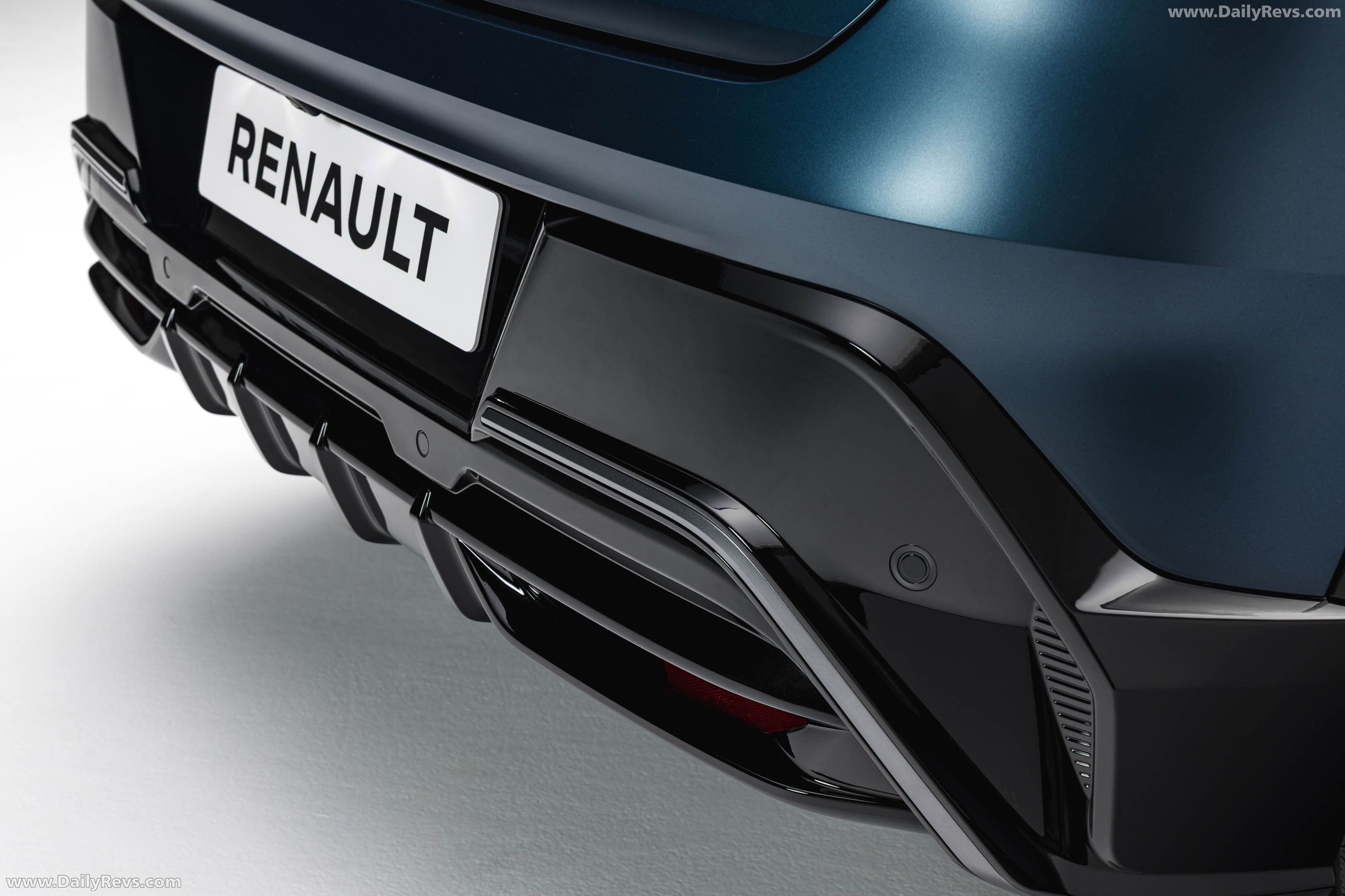 2027 Renault Megane E-Tech Exterior