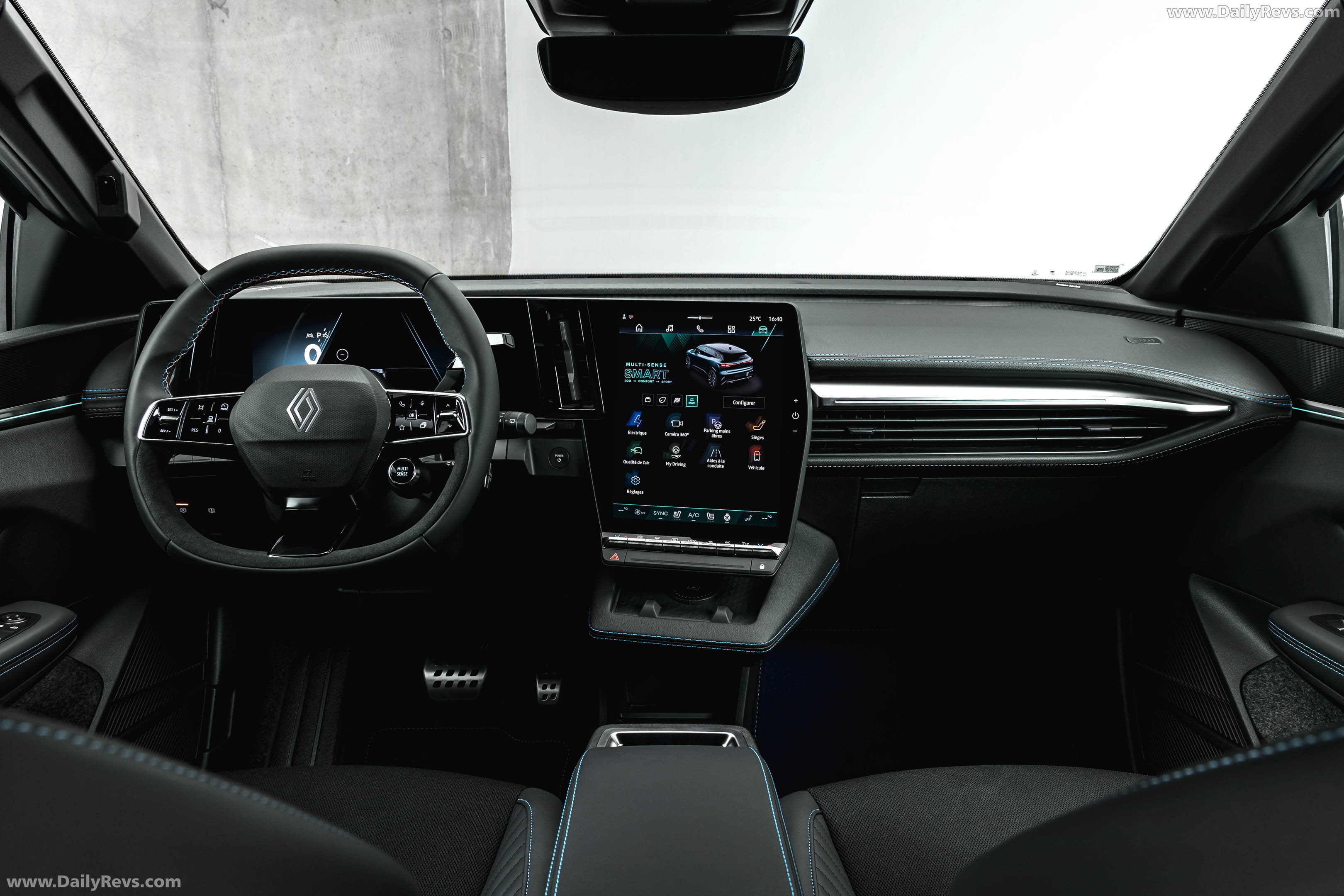 2027 Renault Megane E-Tech Interior