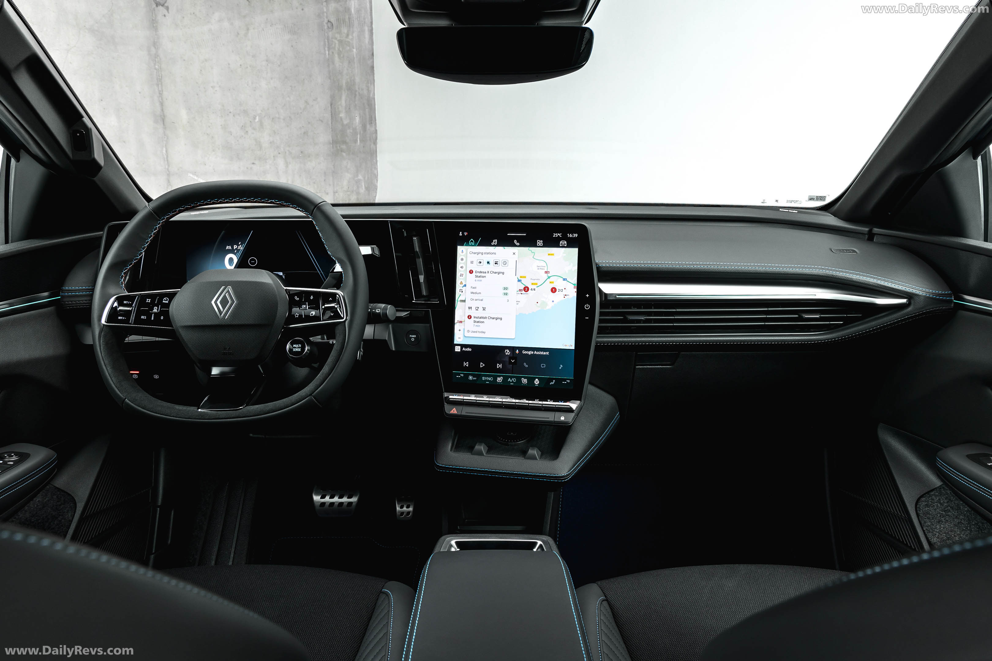 2027 Renault Megane E-Tech Interior