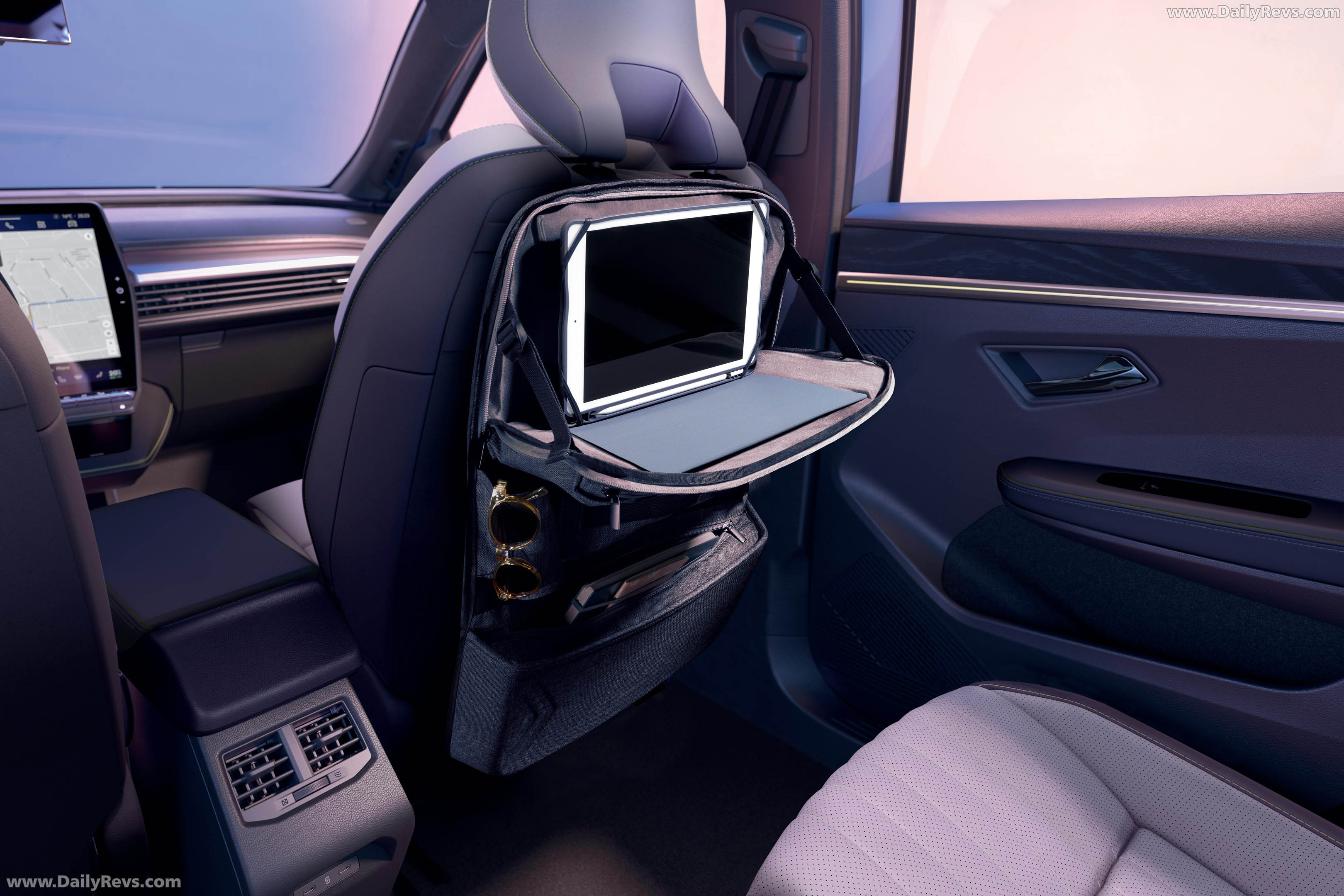 2026 Renault Scenic E-Tech Interior
