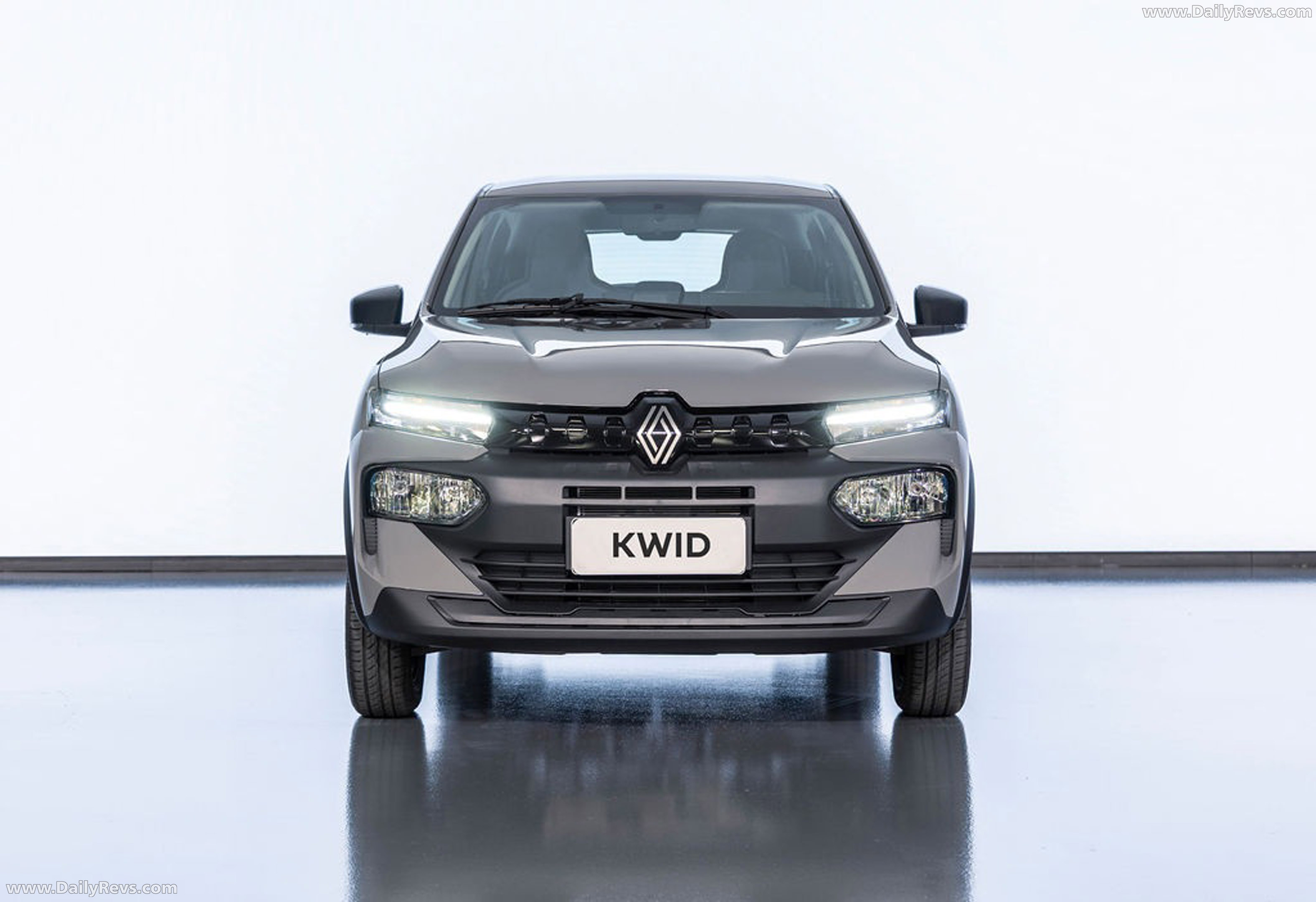 2027 Renault Kwid Techno Front View