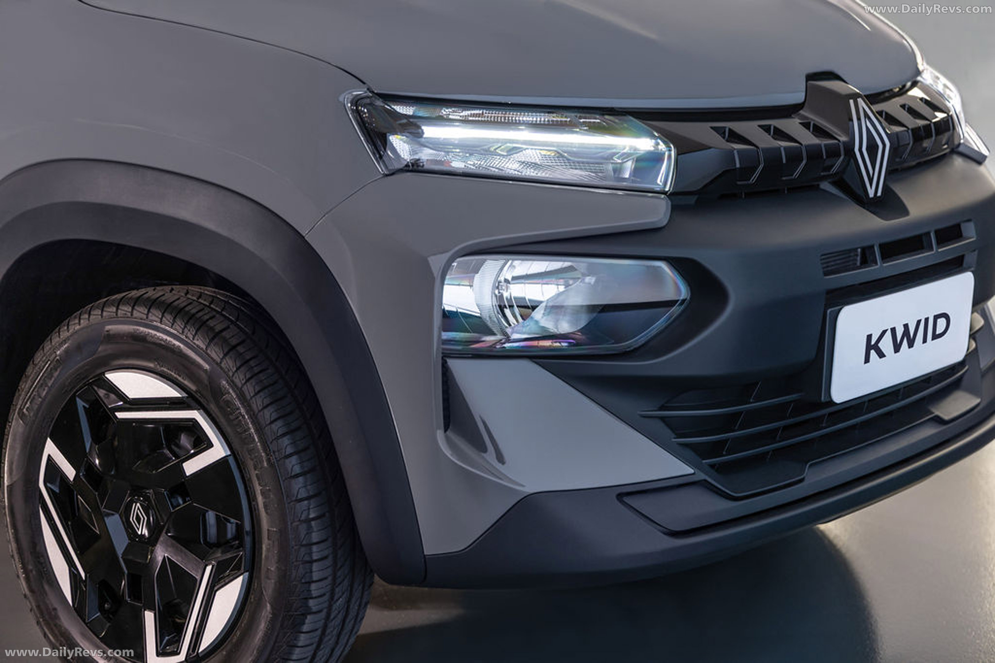 2027 Renault Kwid Techno Exterior