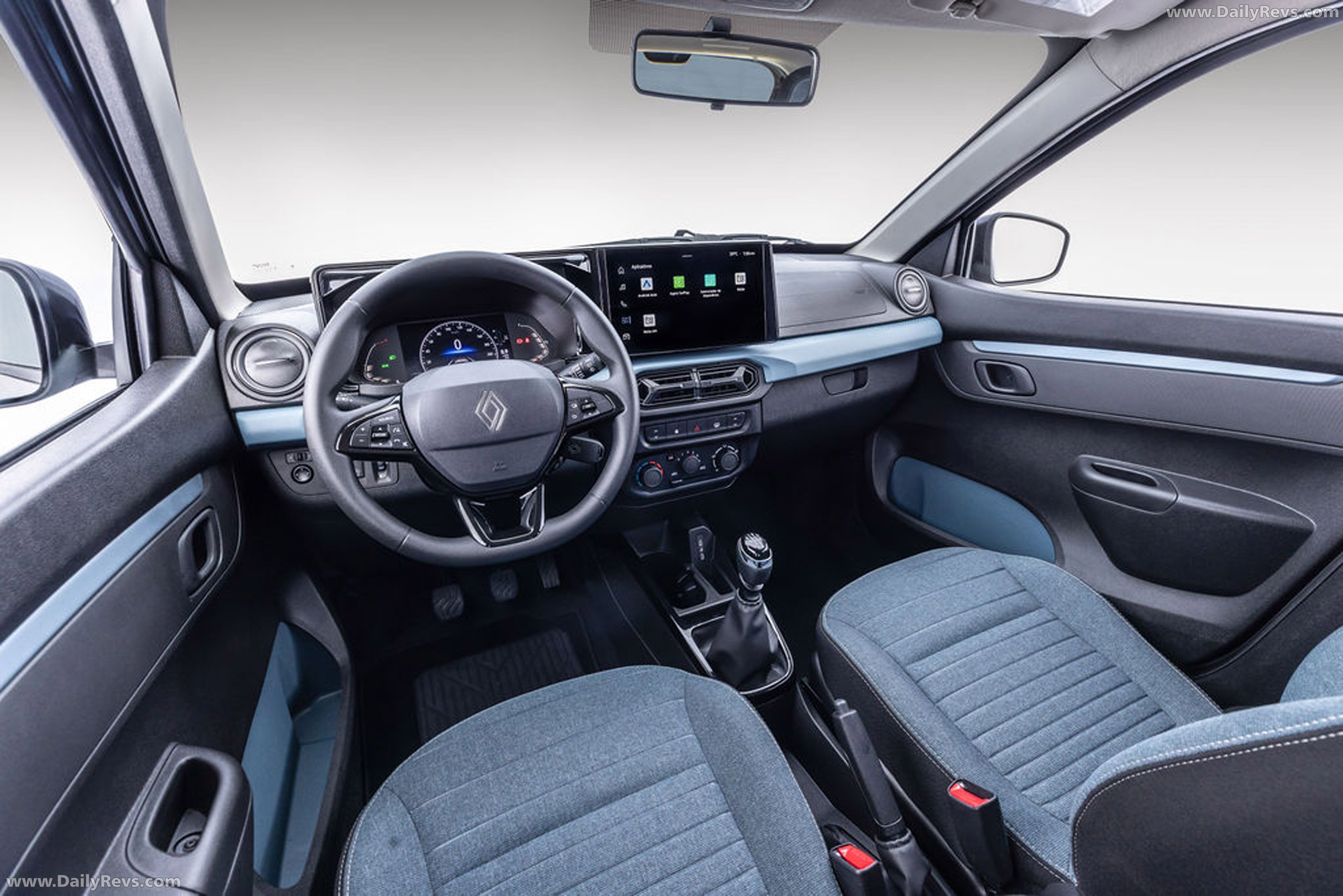 2027 Renault Kwid Techno Interior