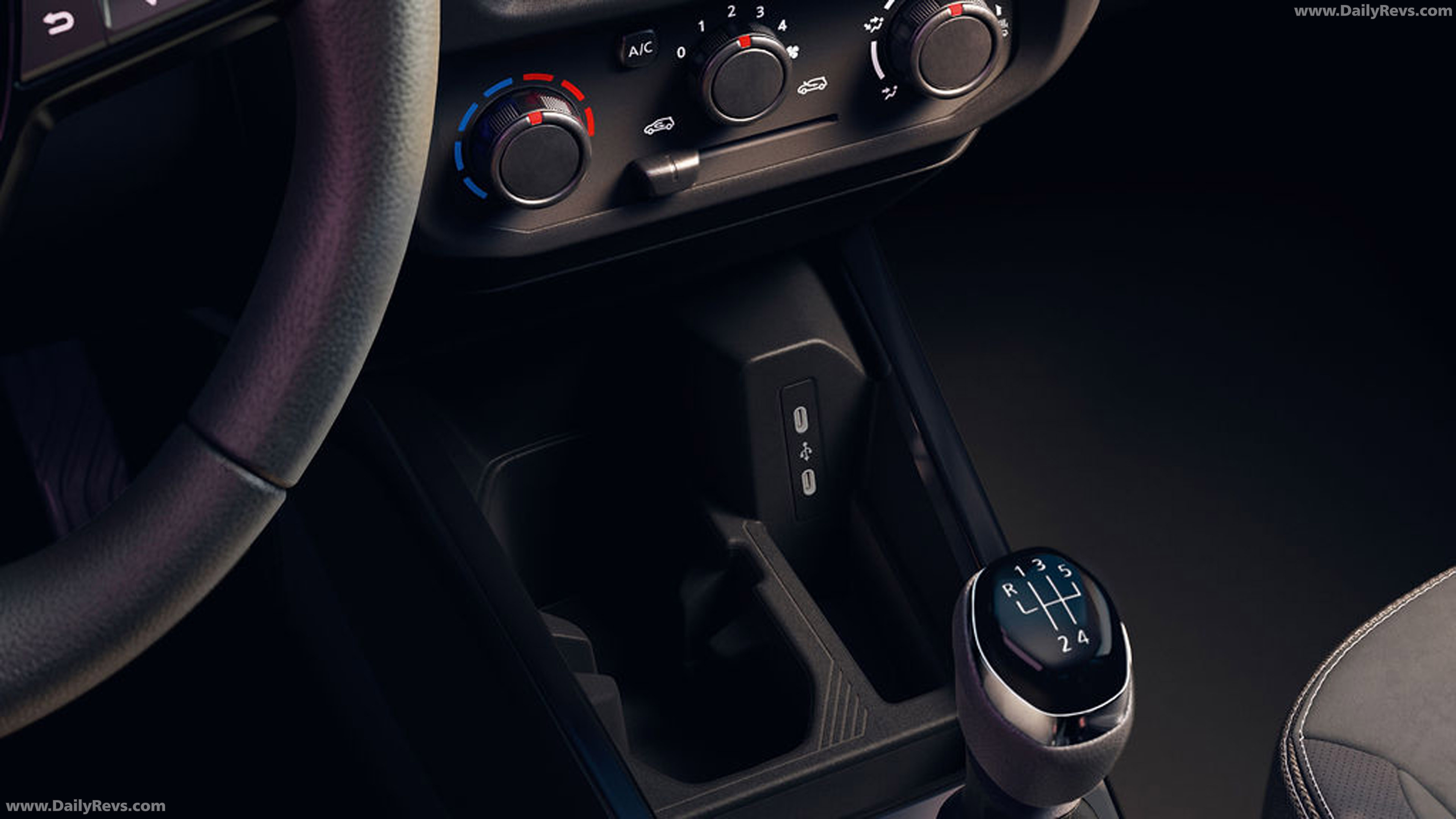 2027 Renault Kwid Techno Interior
