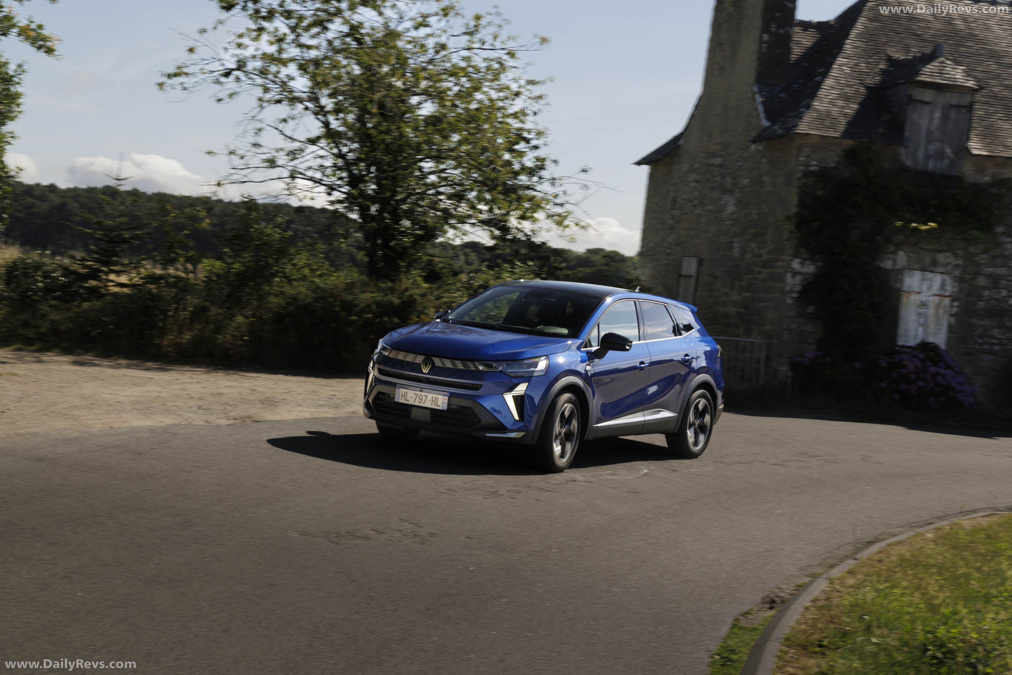 2026 Renault Symbioz Eco-G Front View