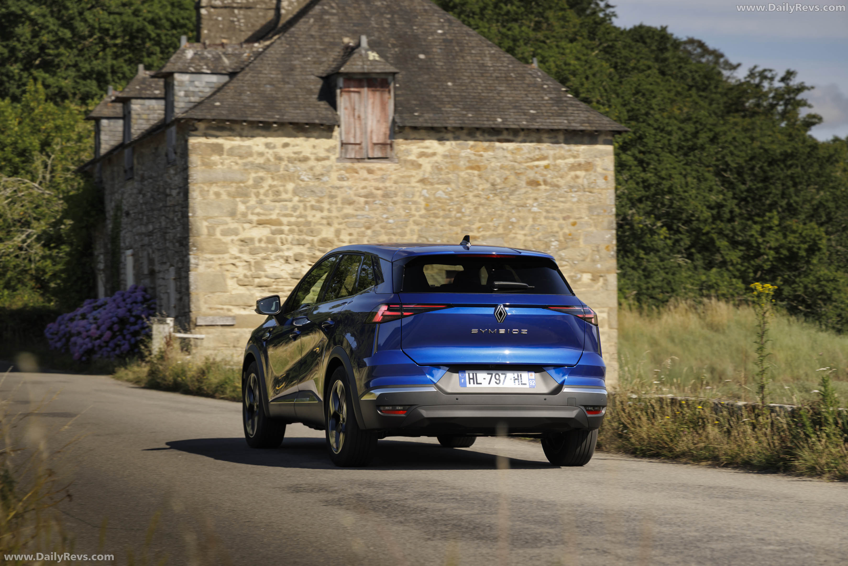 2026 Renault Symbioz Eco-G Rear View