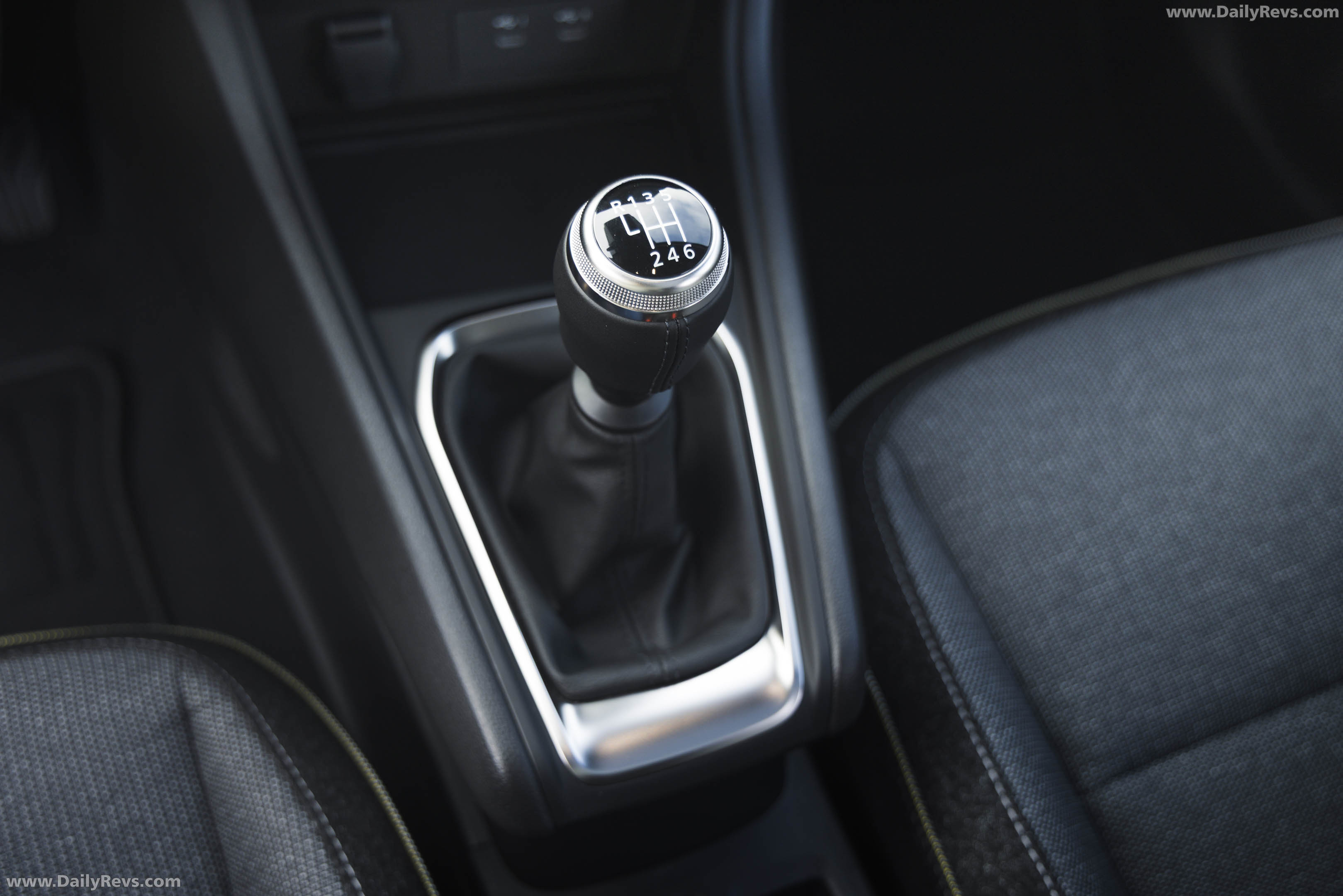 2026 Renault Symbioz Eco-G Interior