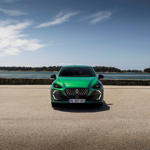 2026 Renault Clio Eco-G Front View