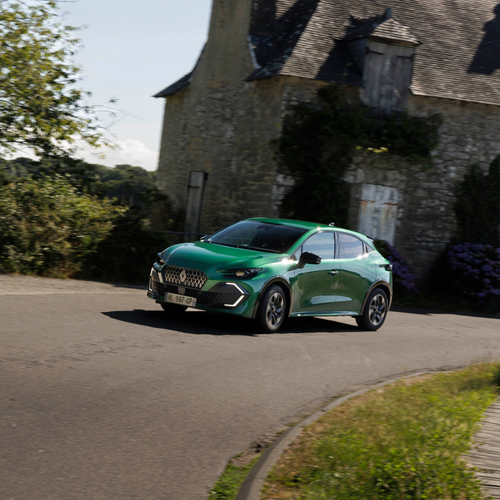 2026 Renault Clio Eco-G Front View
