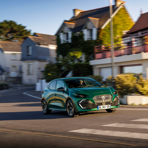 2026 Renault Clio Eco-G Front View