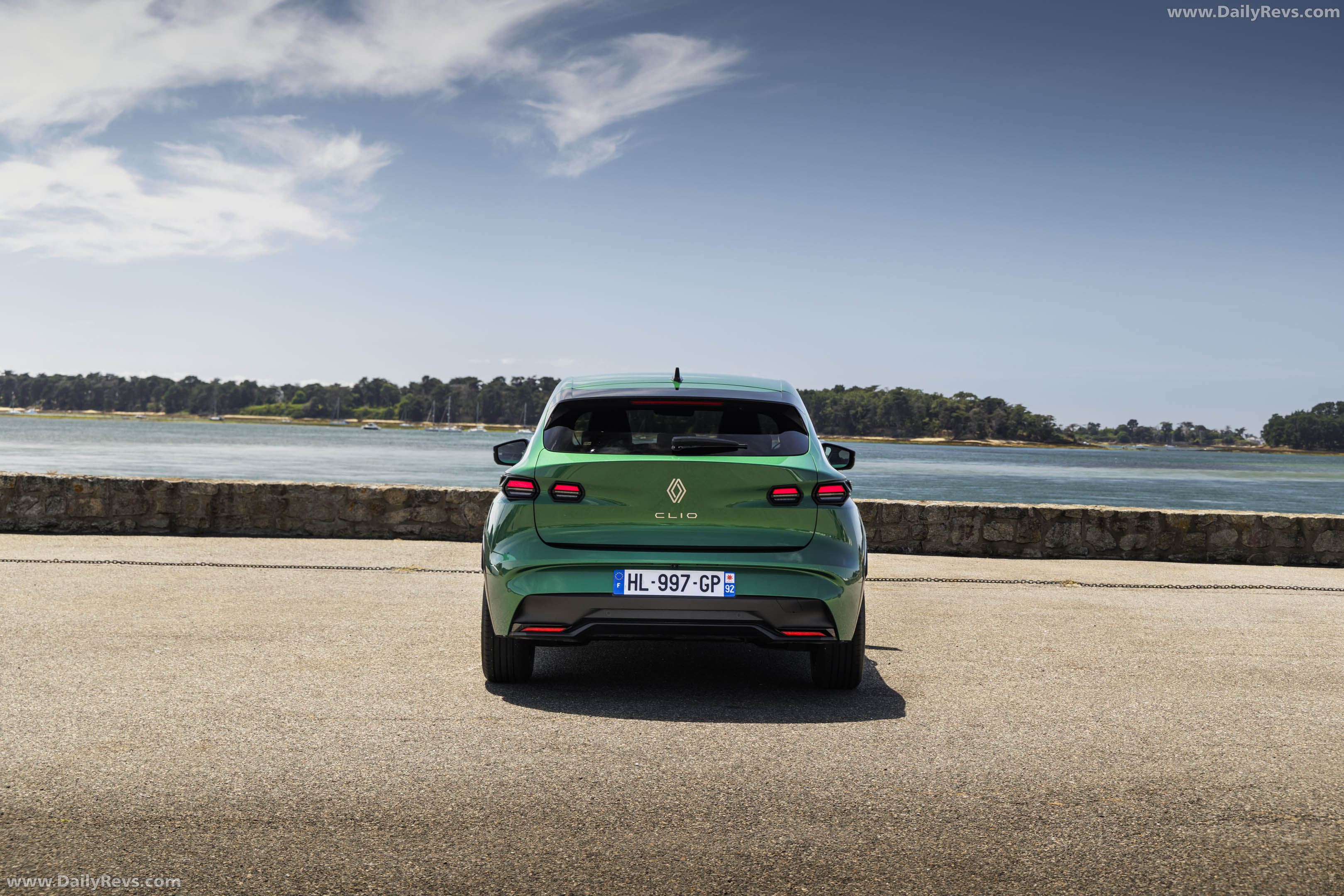 2026 Renault Clio Eco-G Rear View