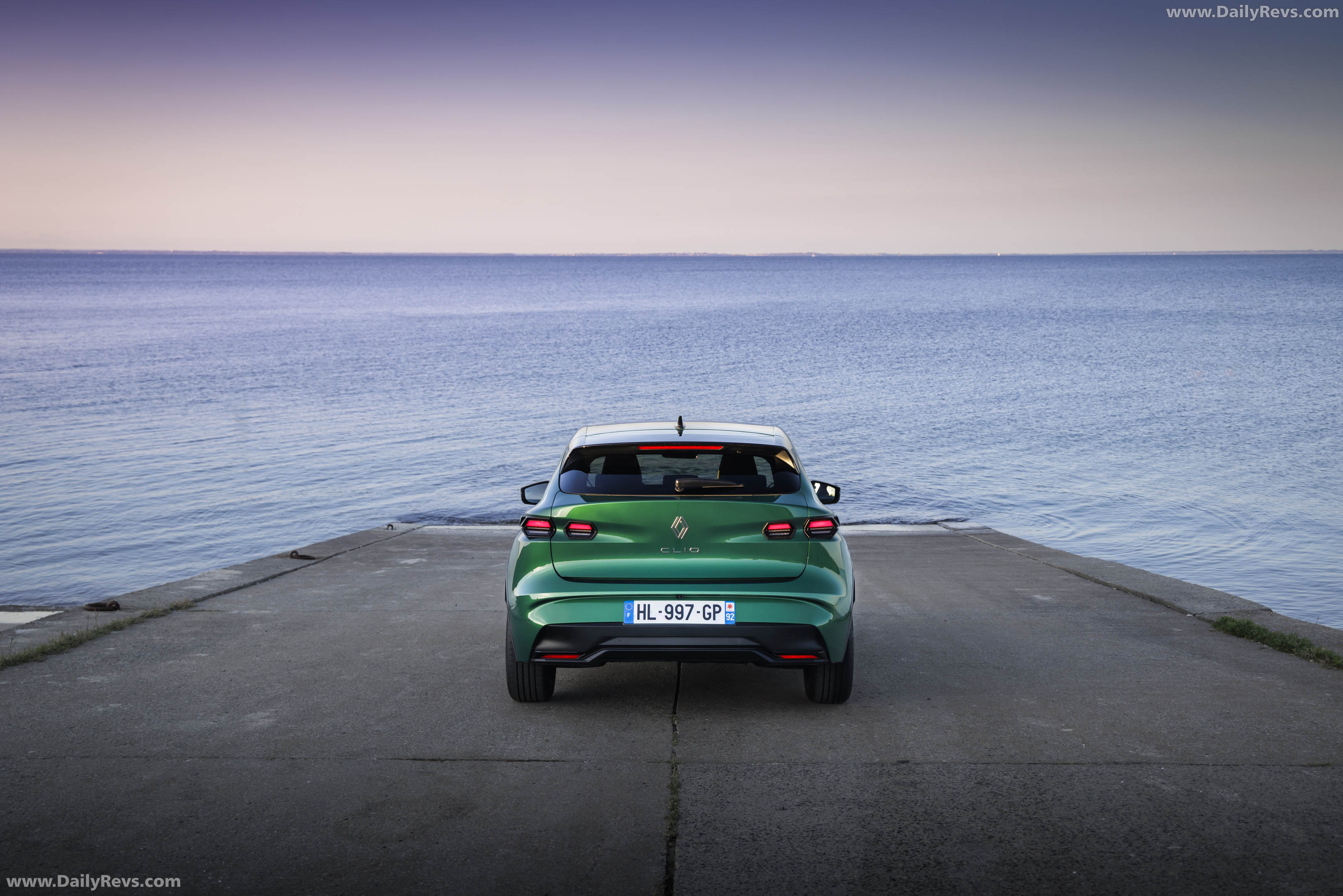 2026 Renault Clio Eco-G Rear View