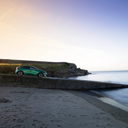 2026 Renault Clio Eco-G Side View