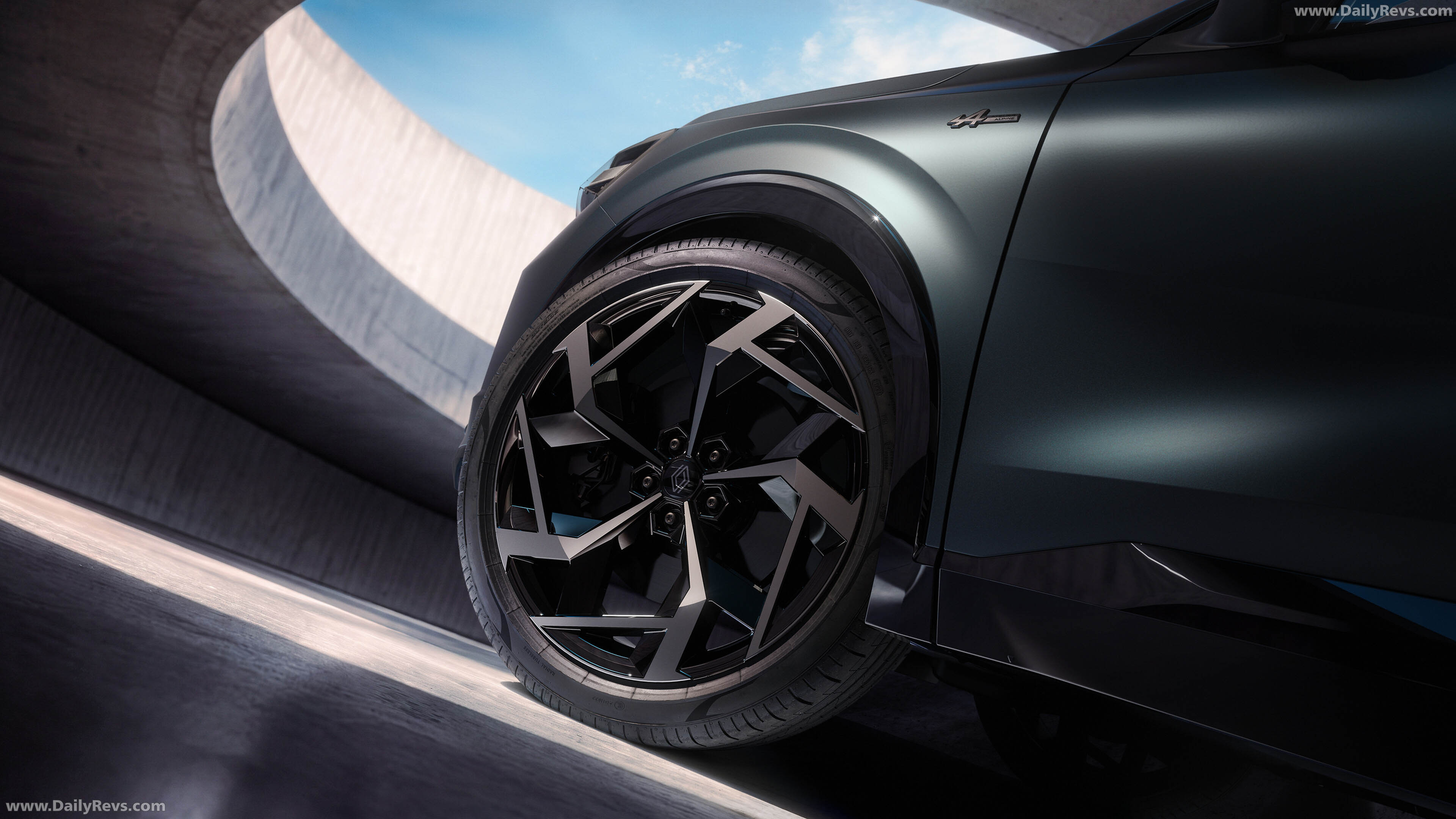 2027 Renault Rafale Hypnotic Exterior