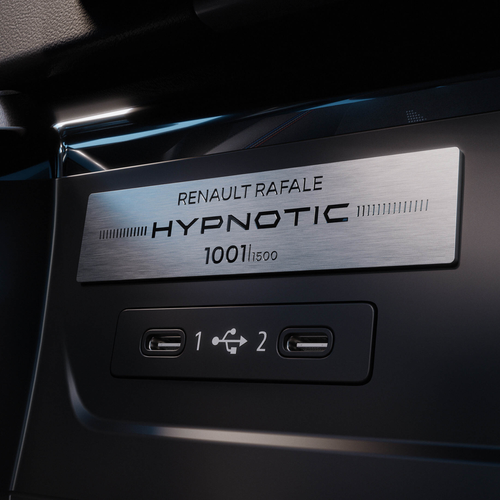 2027 Renault Rafale Hypnotic Interior
