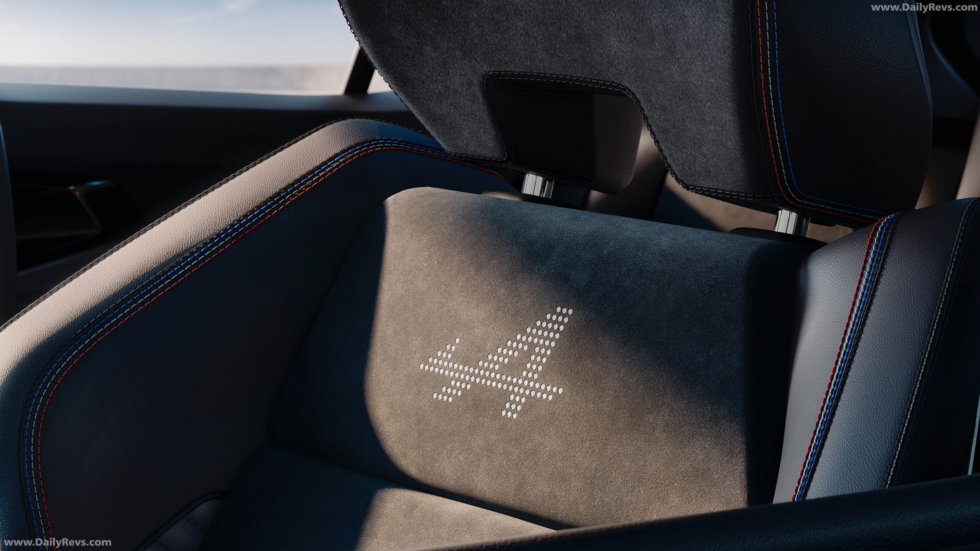 2027 Renault Rafale Hypnotic Interior