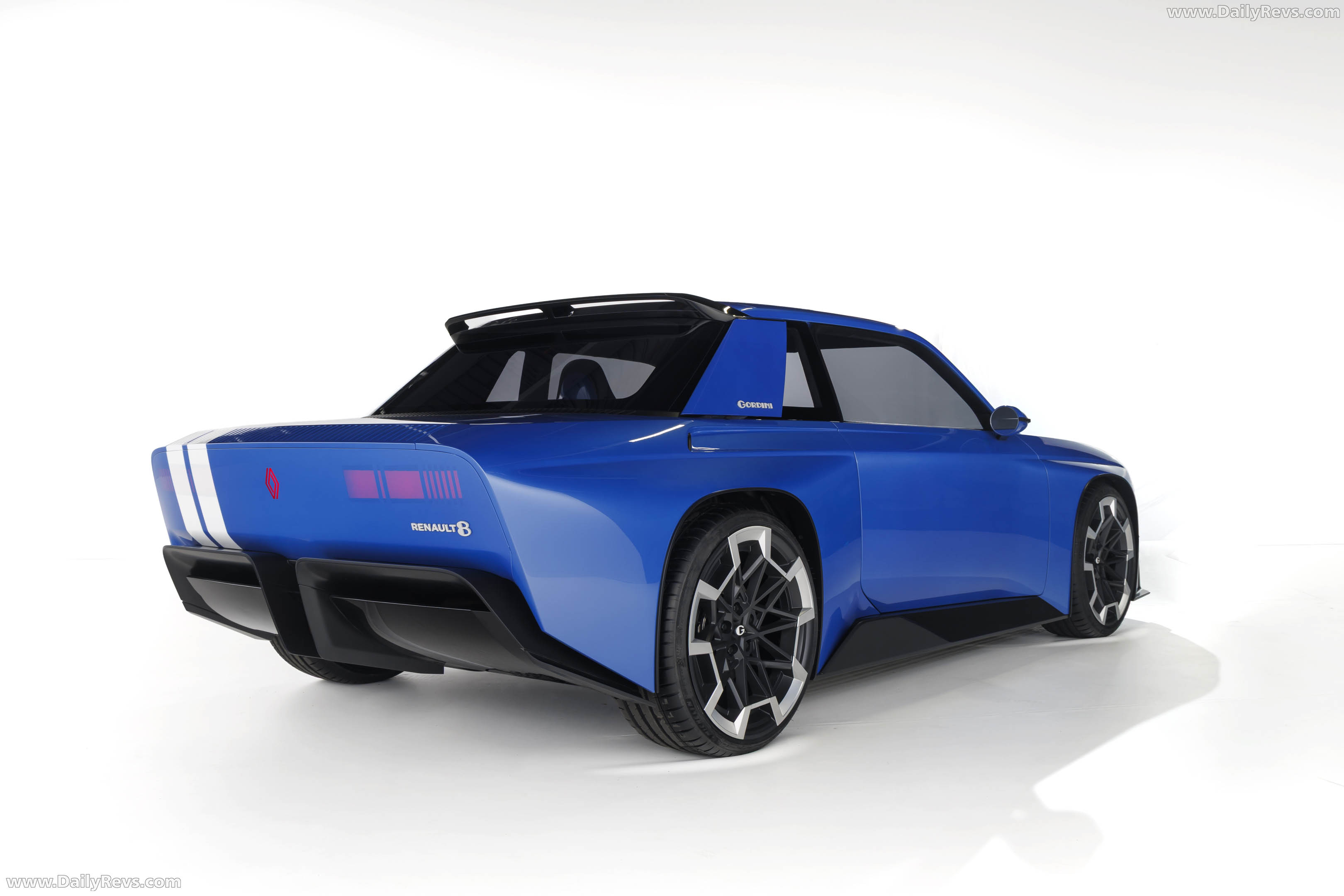 2026 Renault 8 Gordini Concept Rear View