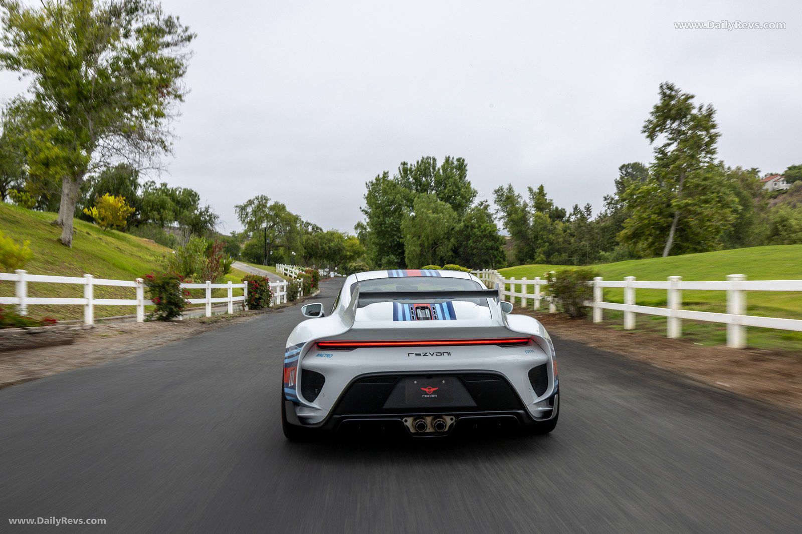 2025 Rezvani Retro RR1 Rear View