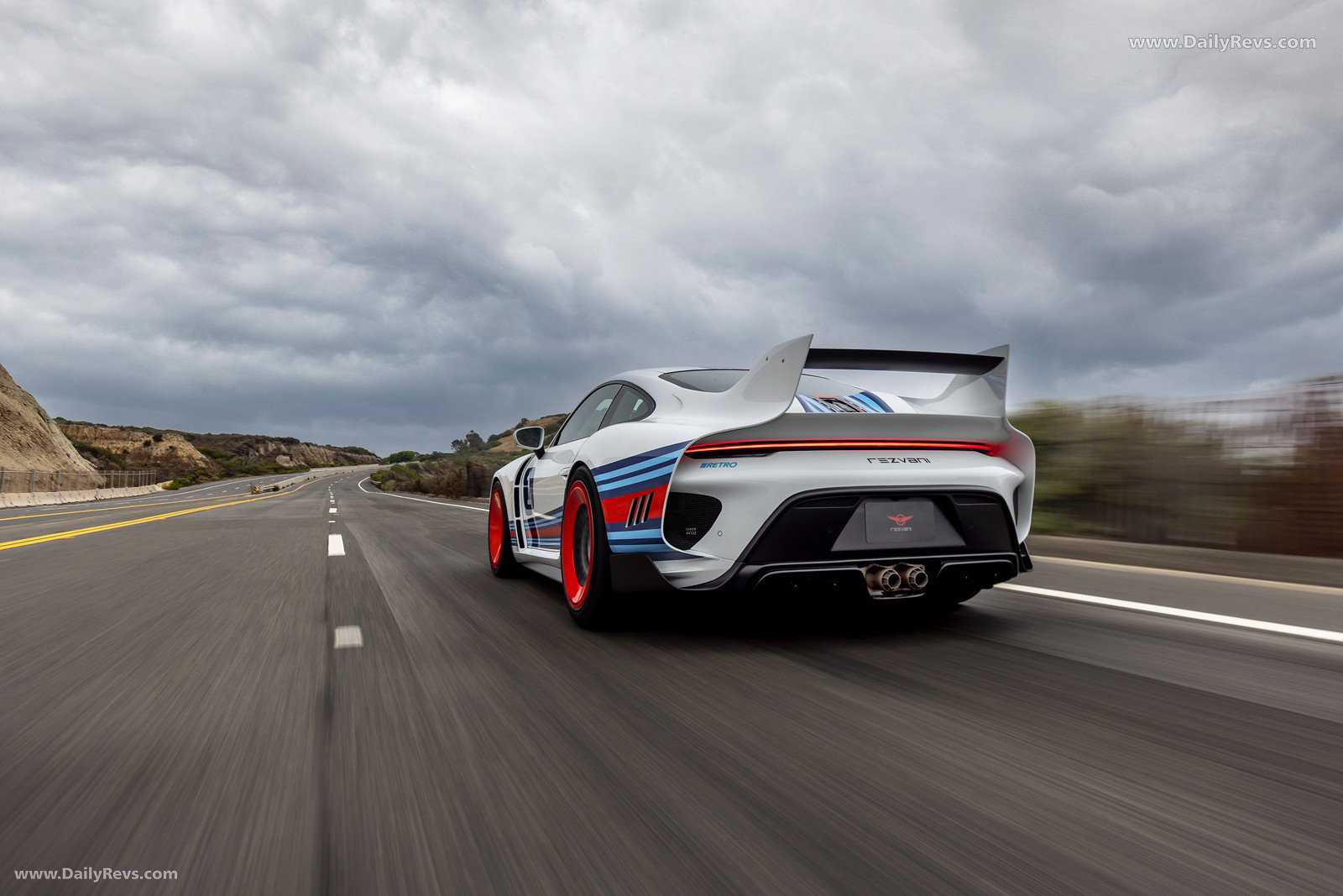 2025 Rezvani Retro RR1 Rear View