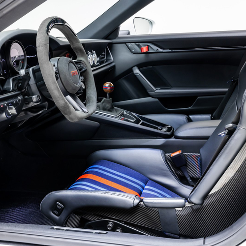 2025 Rezvani Retro RR1 Interior
