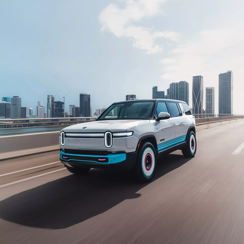 2025 Rivian R1S Miami Front View