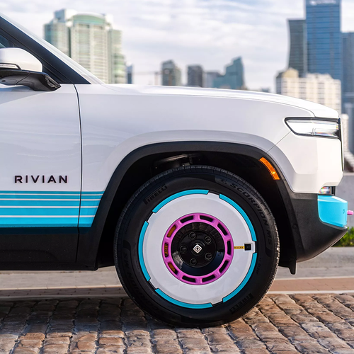 2025 Rivian R1S Miami Exterior