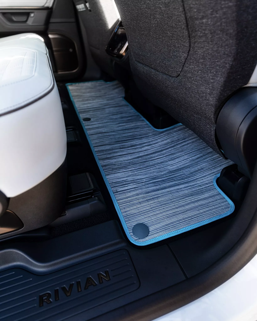 2025 Rivian R1S Miami Interior