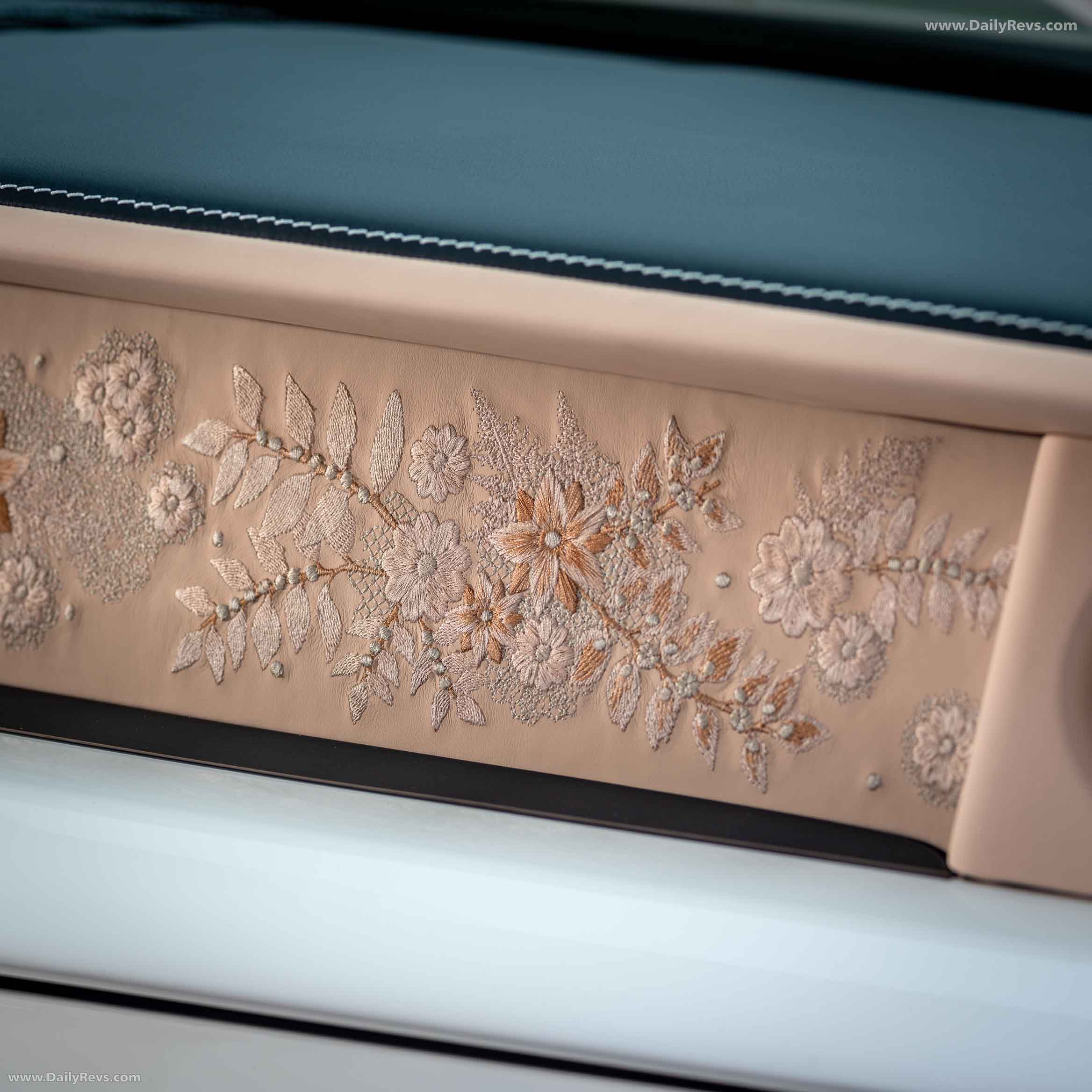 2026 Rolls-Royce Phantom Dentelle Interior
